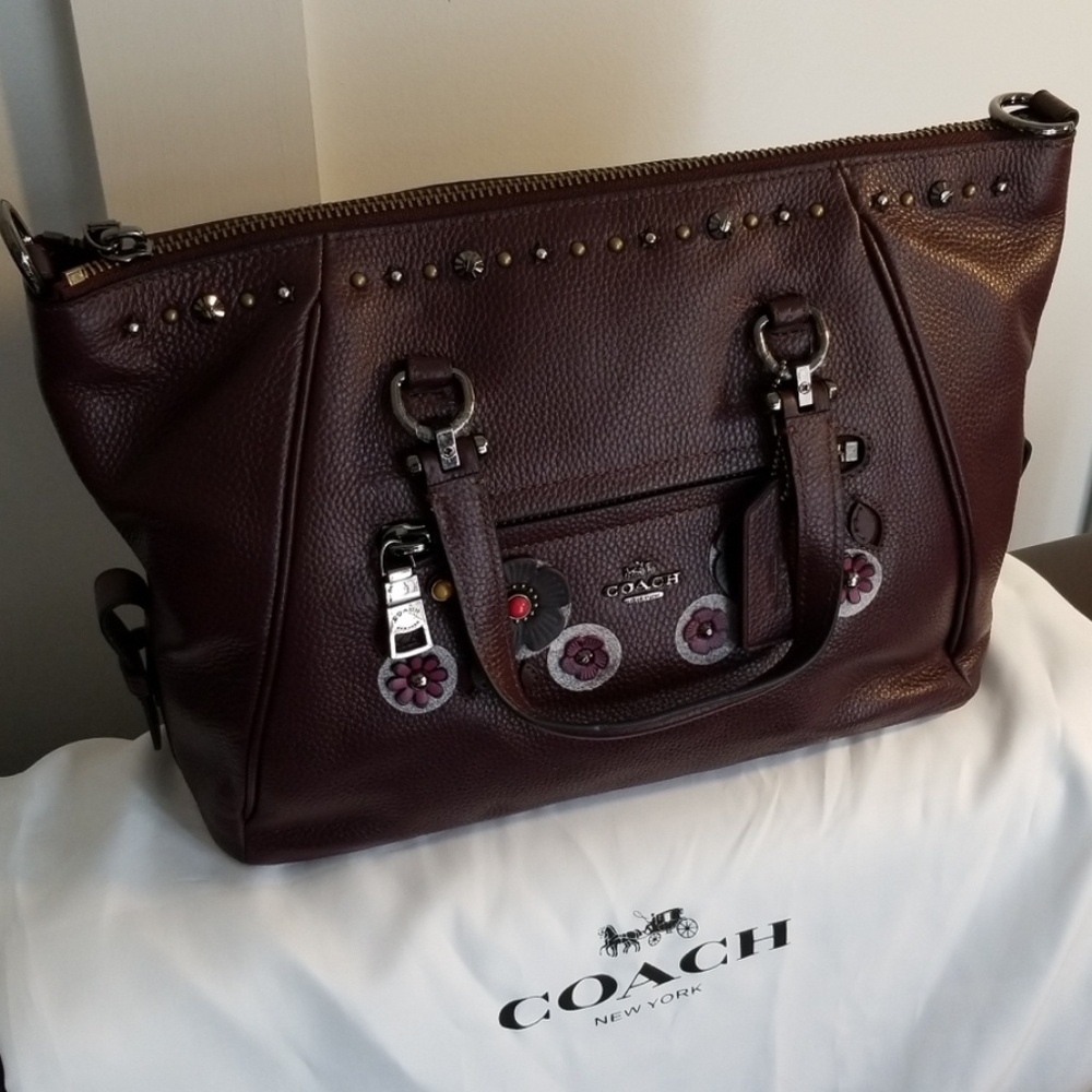 Like new Coach handbag with optional strap